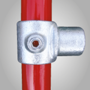 Offset Swivel Tee (147)